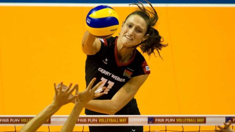 Christiane Fürst: Legenda Voli Jerman yang Mendunia