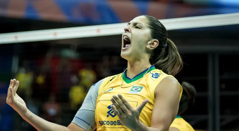 Ana Beatriz Correa: Pilar Kekuatan di Jaringan Voli Brasil