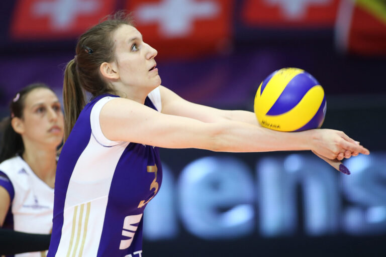 Nadja Ninković: Atlet Voli Profesional dari Serbia